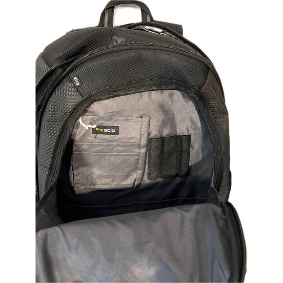 ES Solo New York Padded Computer Backpack - Picture 3 of 5